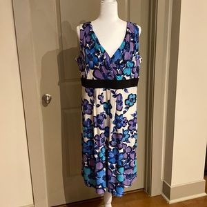 Moving Sale! Make an offer on any and all! Flower 🌸 Power dress